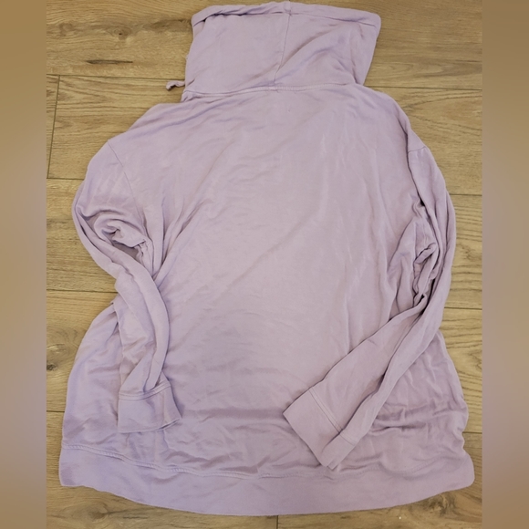 Lou And Grey with Loft sweater - Picture 3 of 3